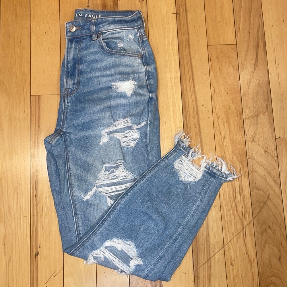 American Eagle Mom Jean.